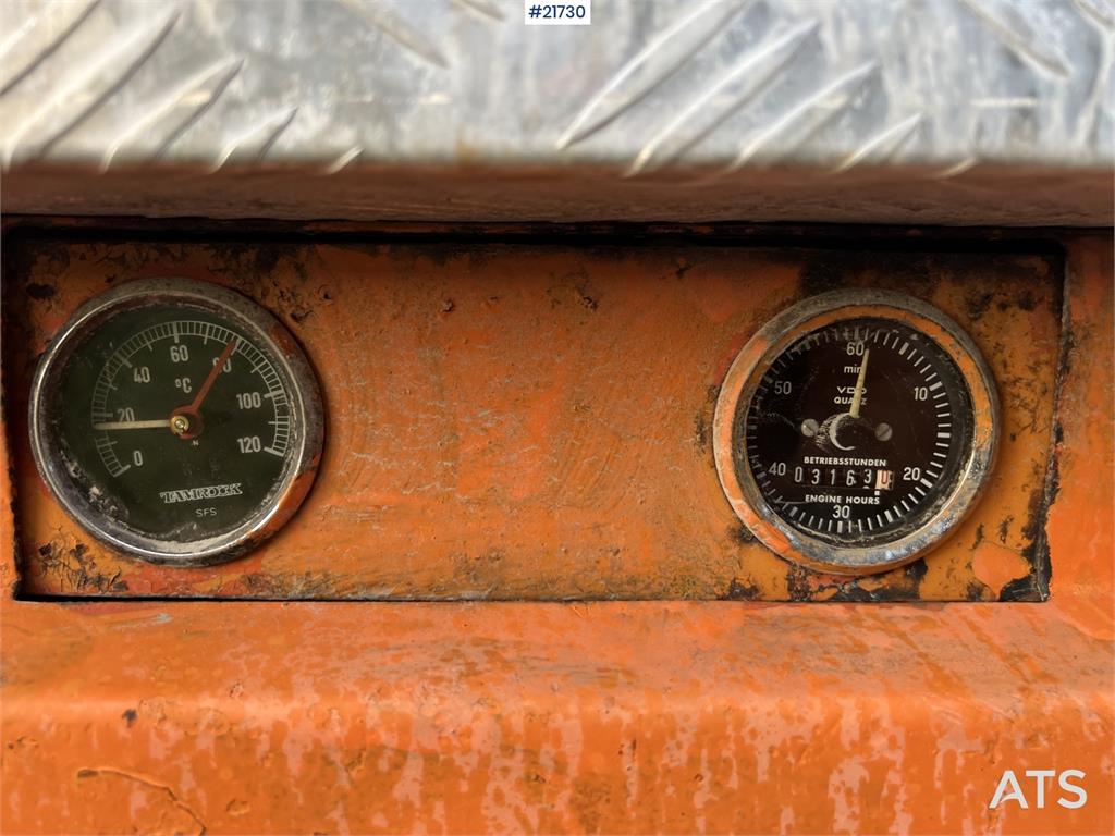 Tamrock DHA400 Drilling rig w/ CPR 438L hammer