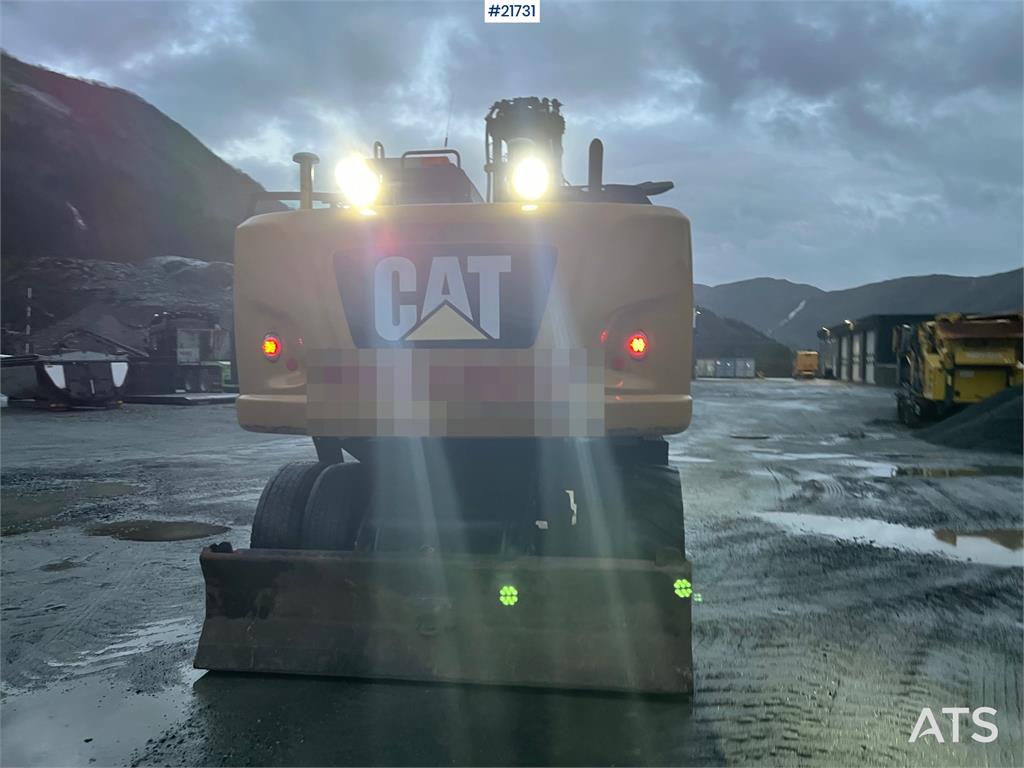 CAT M318F