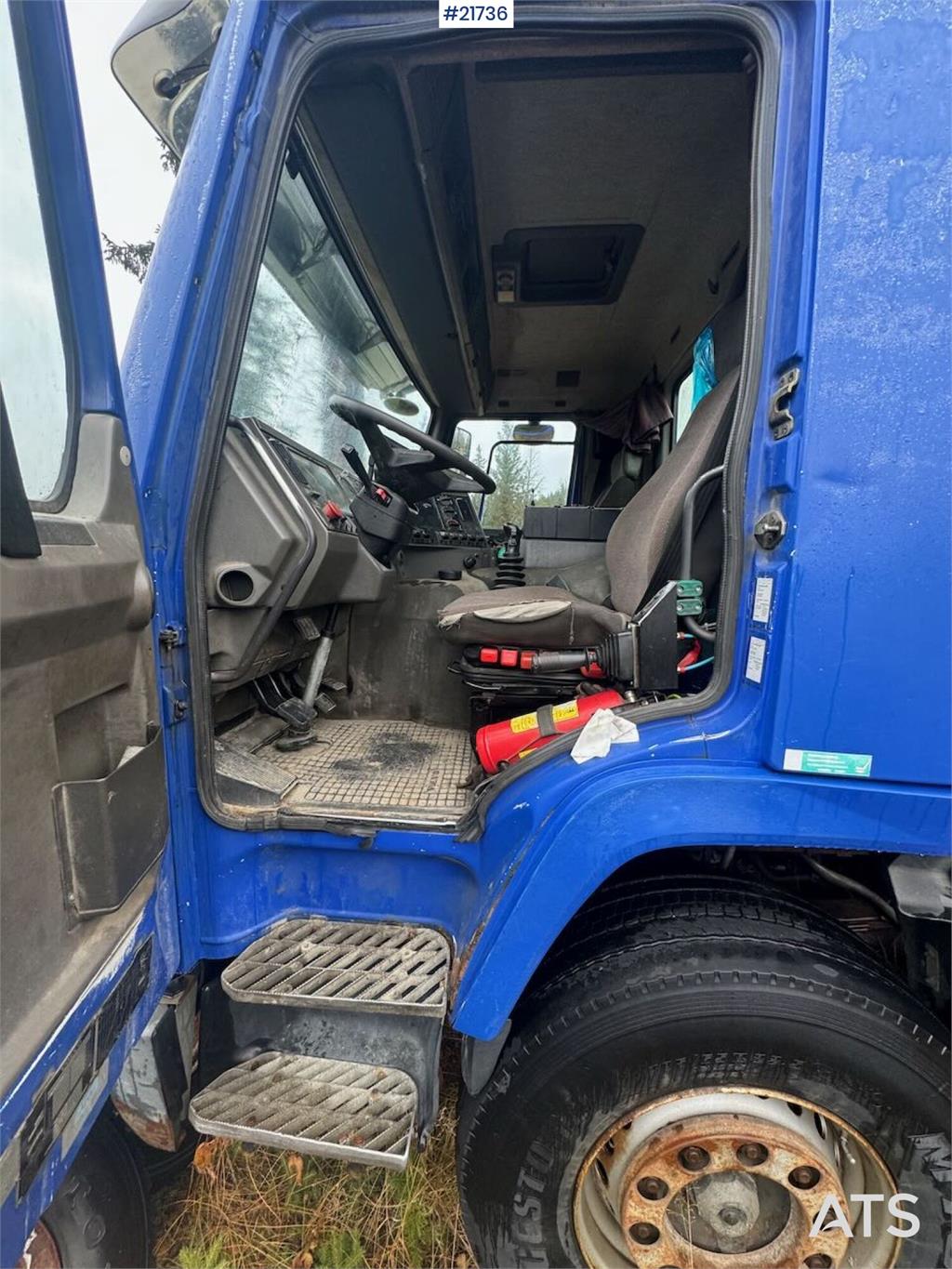 Volvo FL12 with 22 t/m Palfinger Crane, Timber Platform,