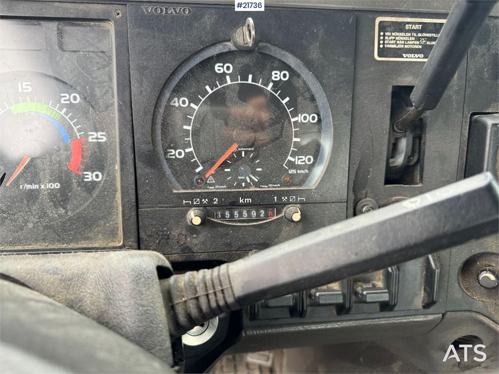 Volvo FL12 with 22 t/m Palfinger Crane, Timber Platform,