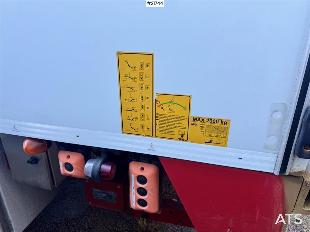 HFR Box trailer w/ Full Side Opening.