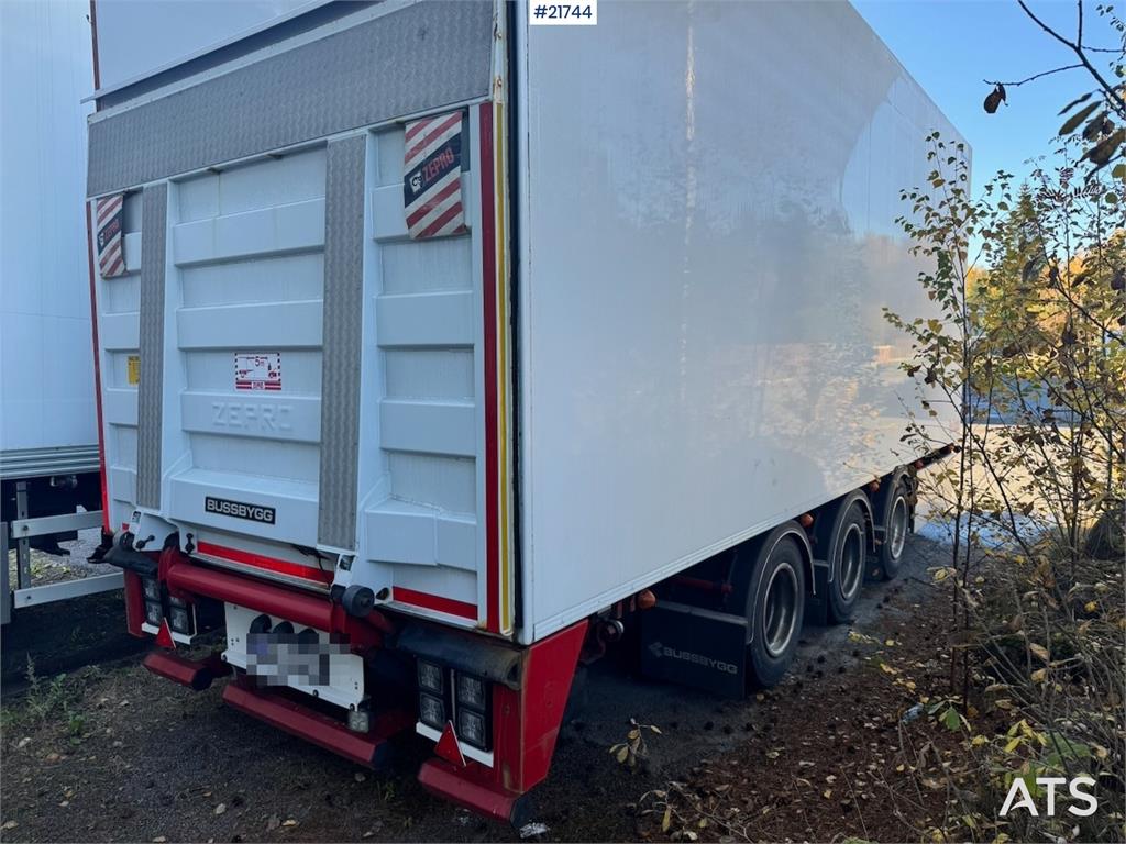HFR Box trailer w/ Full Side Opening.