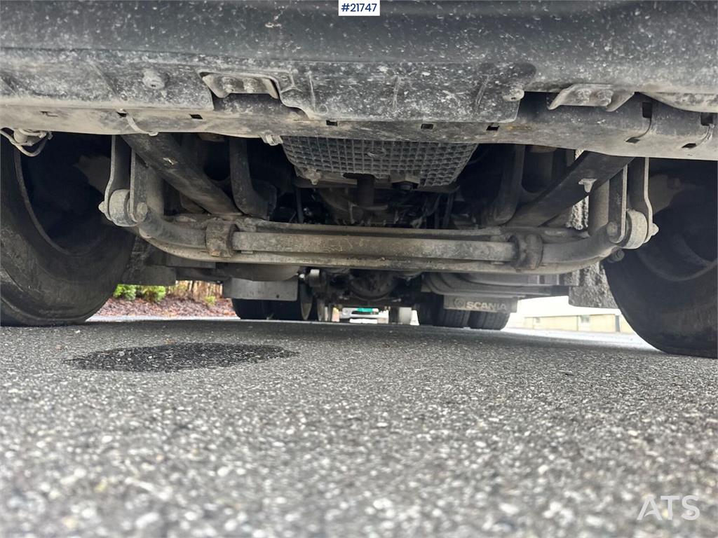 Scania R660 6x4 Asphalt Truck with Carnehl Asphalt Traile