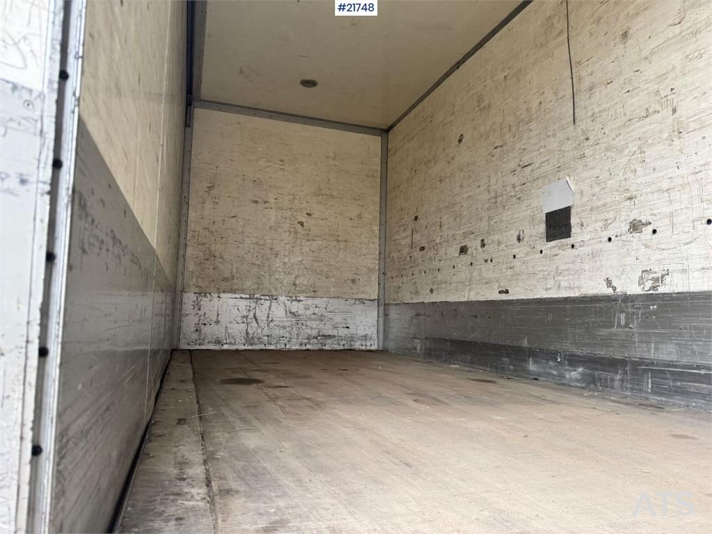 Närko Box Semi-Trailer with Full Side Opening