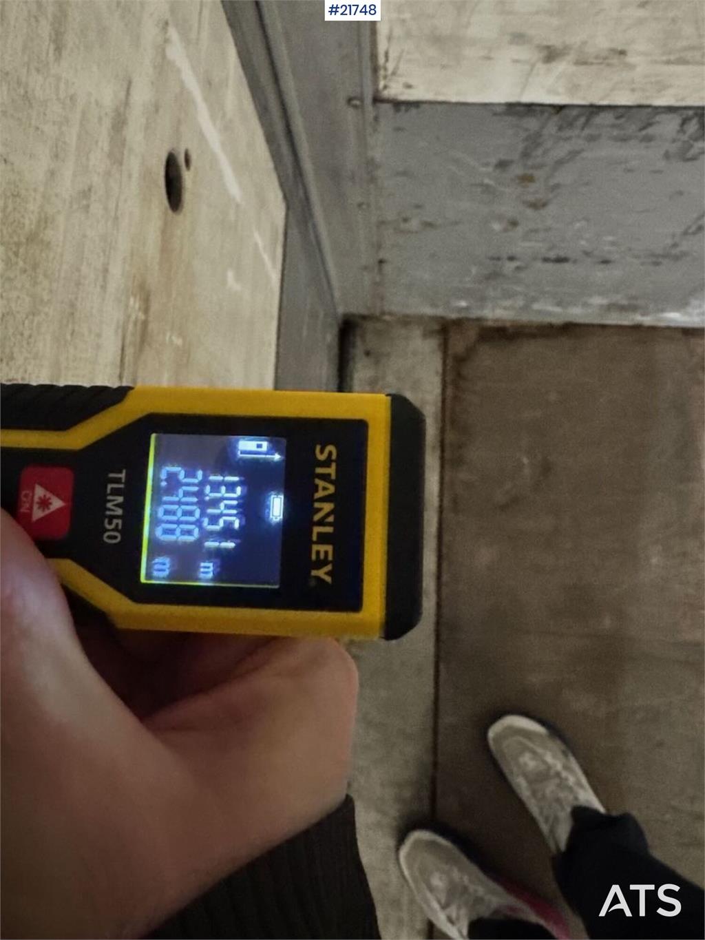 Närko Box Semi-Trailer with Full Side Opening