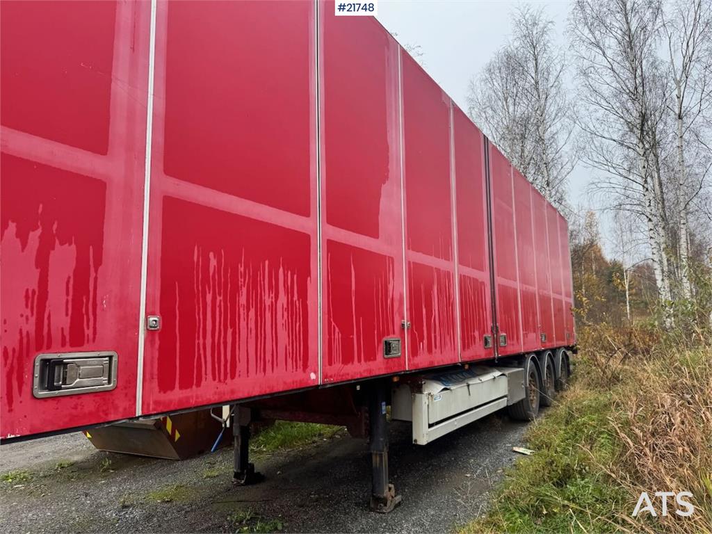 Närko Box Semi-Trailer with Full Side Opening