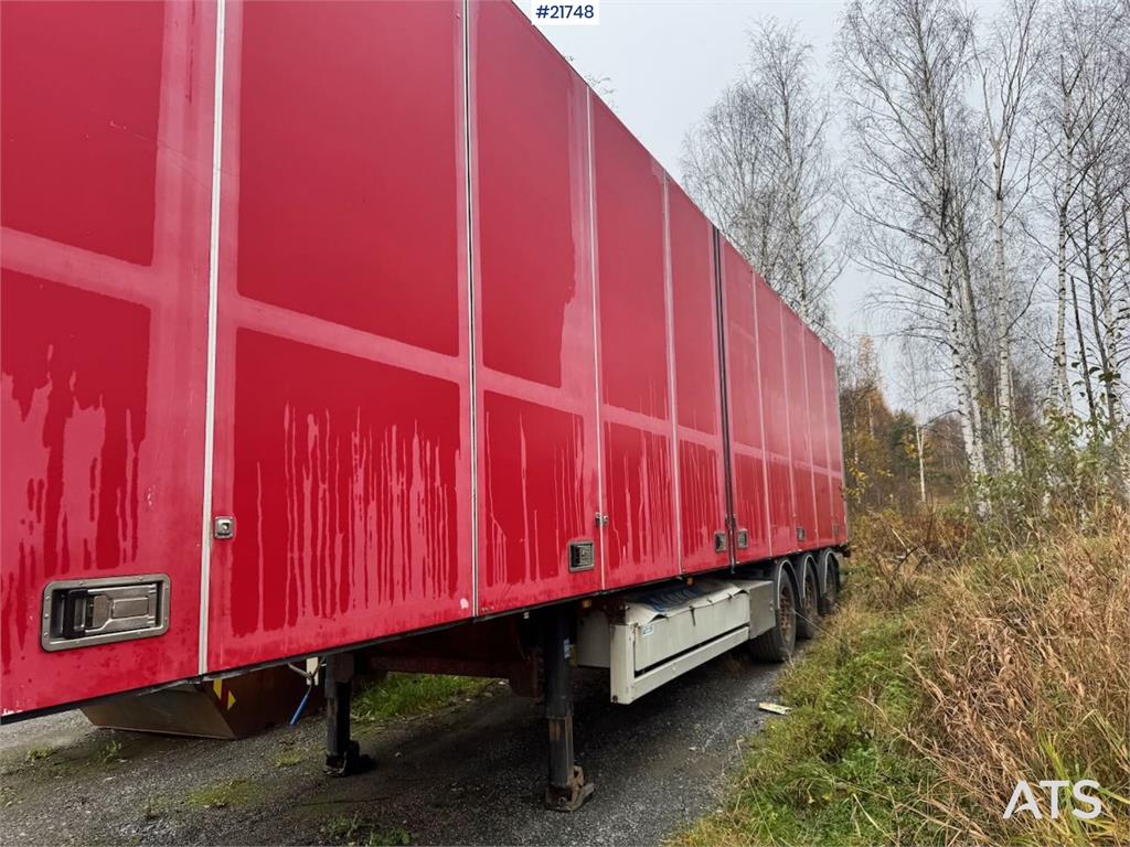 Närko Box Semi-Trailer with Full Side Opening