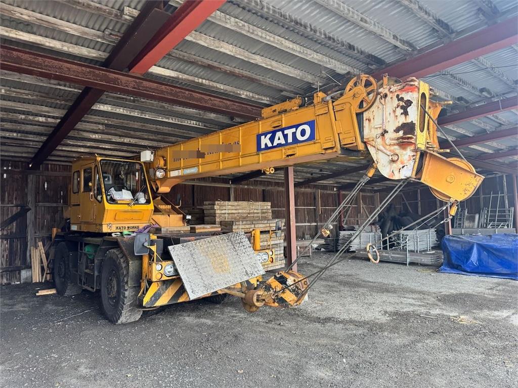 Kato KR-20 Mobile Crane