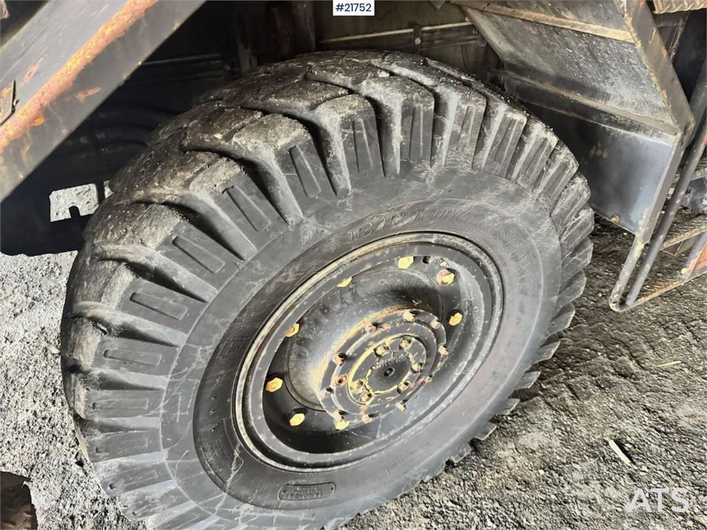 Kato KR-20 Mobile Crane