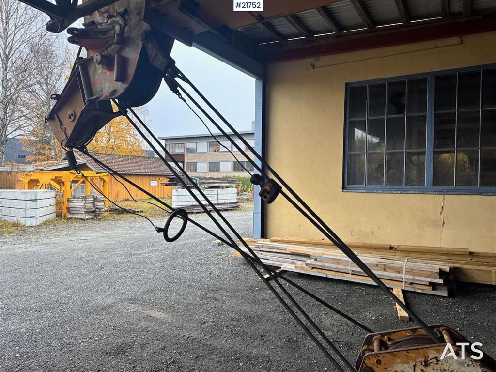 Kato KR-20 Mobile Crane