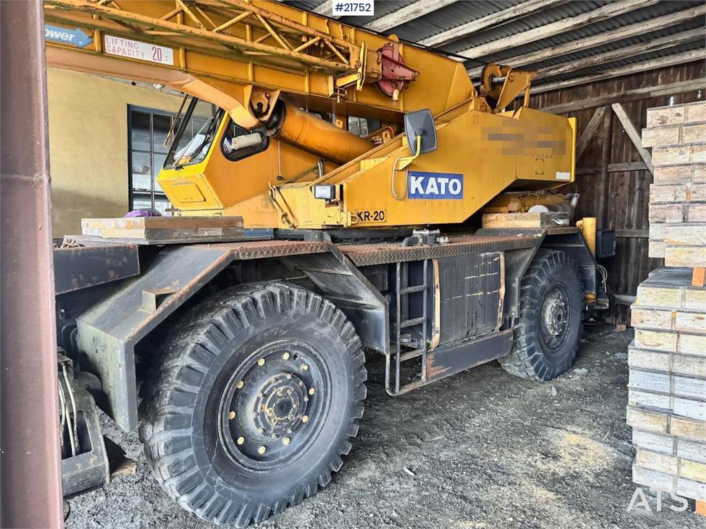 Kato KR-20 Mobile Crane