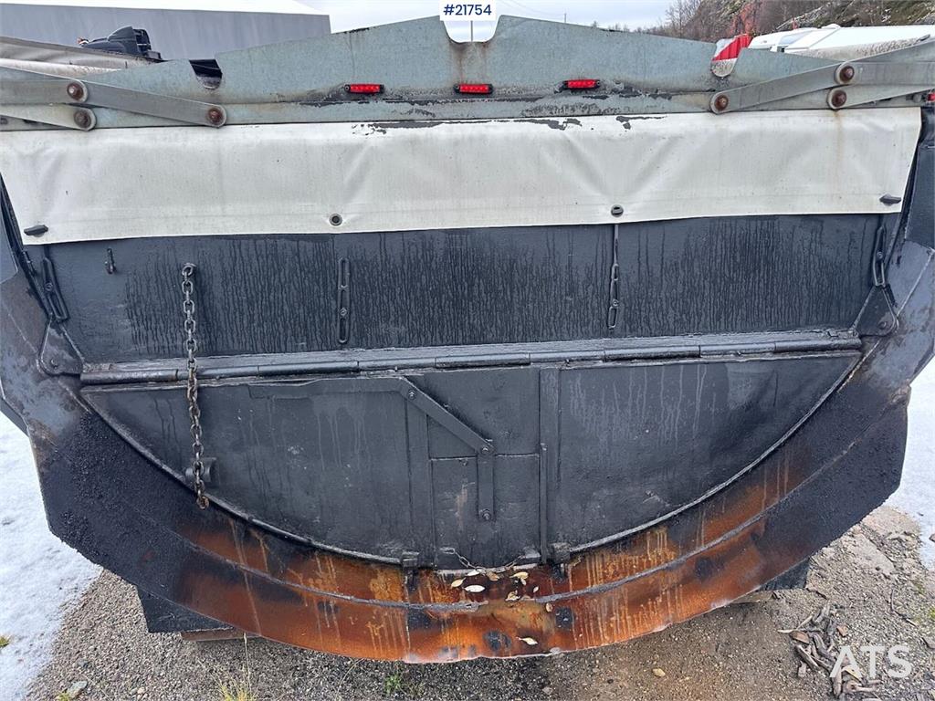 CMT ASF 13 asphalt bucket for hook truck