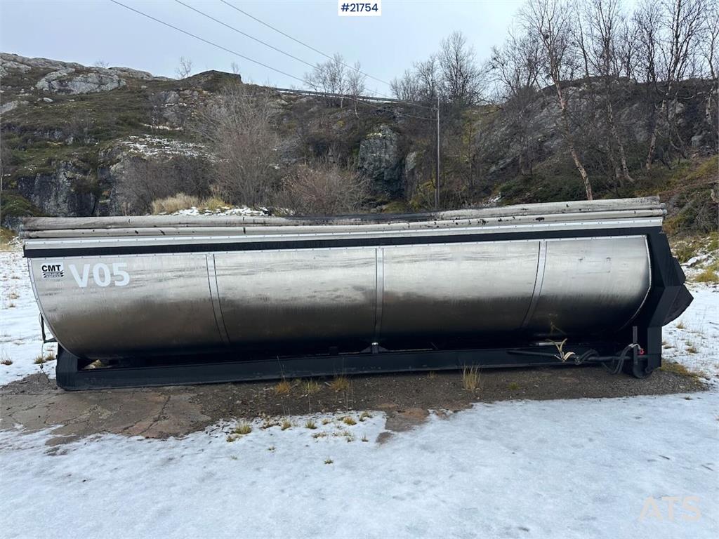 CMT ASF 13 asphalt bucket for hook truck