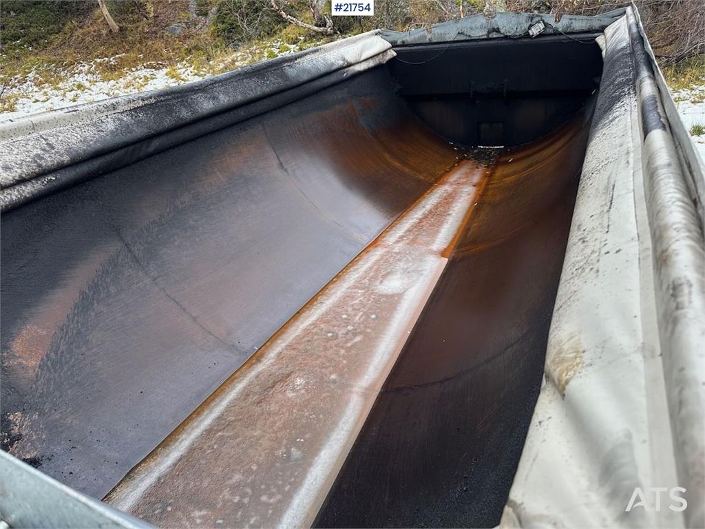 CMT ASF 13 asphalt bucket for hook truck