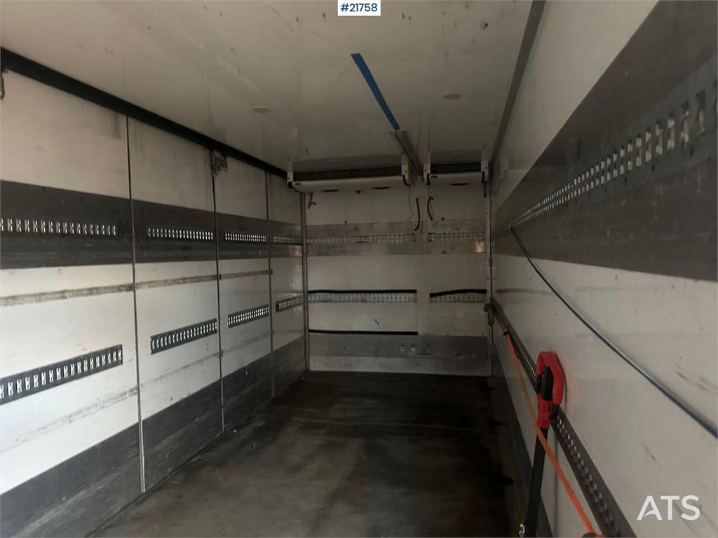 Volvo FM450 box truck 6x2 w/ full side opening, 2 zone u