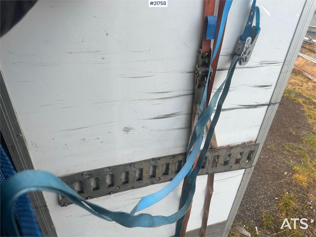 Volvo FM450 box truck 6x2 w/ full side opening, 2 zone u