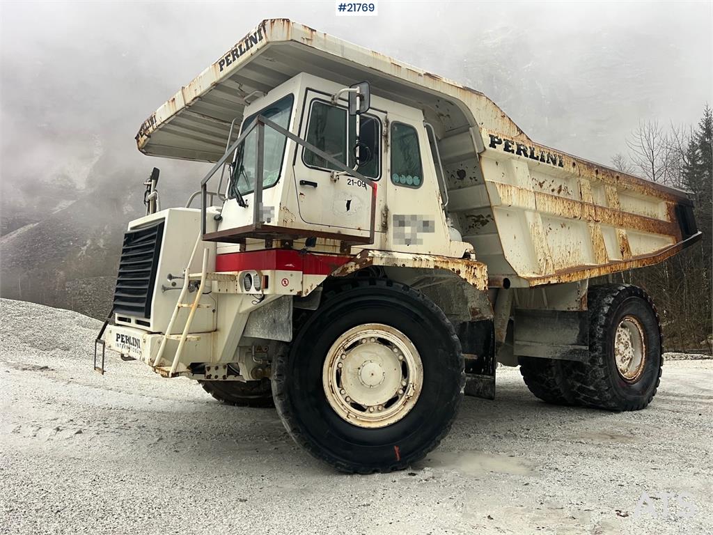 Perlini DP705 Dump Truck