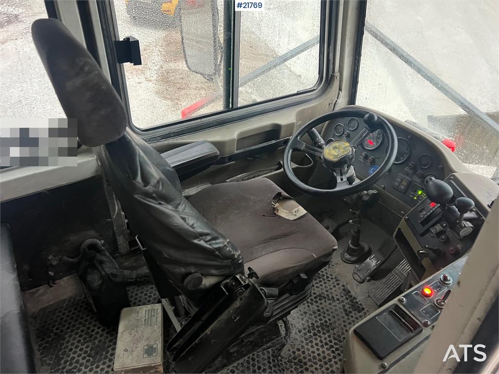 Perlini DP705 Dump Truck