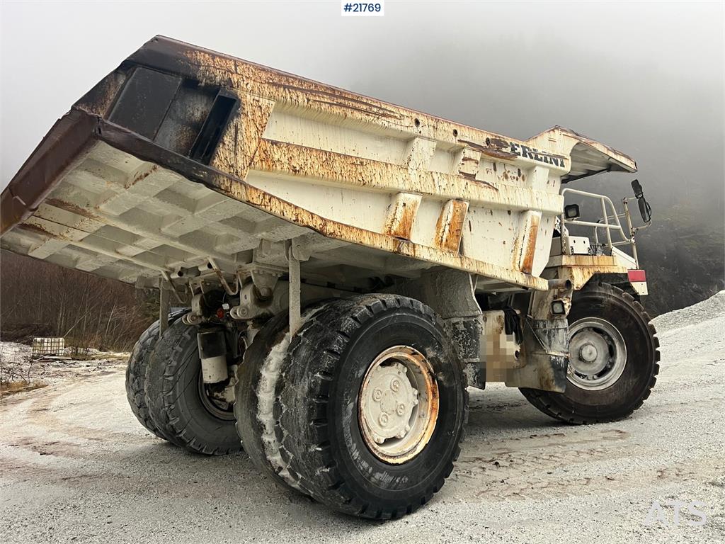 Perlini DP705 Dump Truck