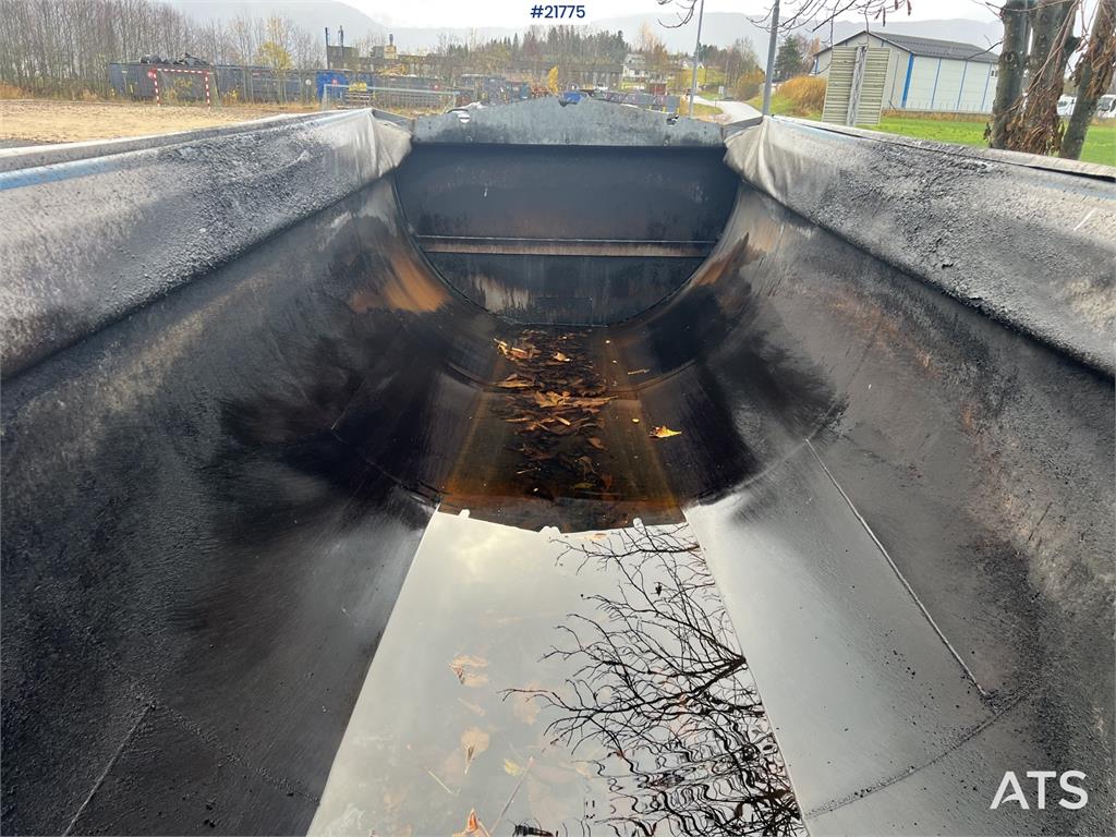 [Other] BFAB asphalt tank w/ air-controlled canopy