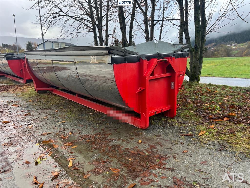 [Other] BFAB asphalt tank w/ air-controlled canopy