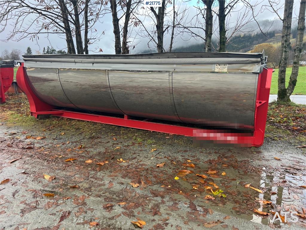 [Other] BFAB asphalt tank w/ air-controlled canopy