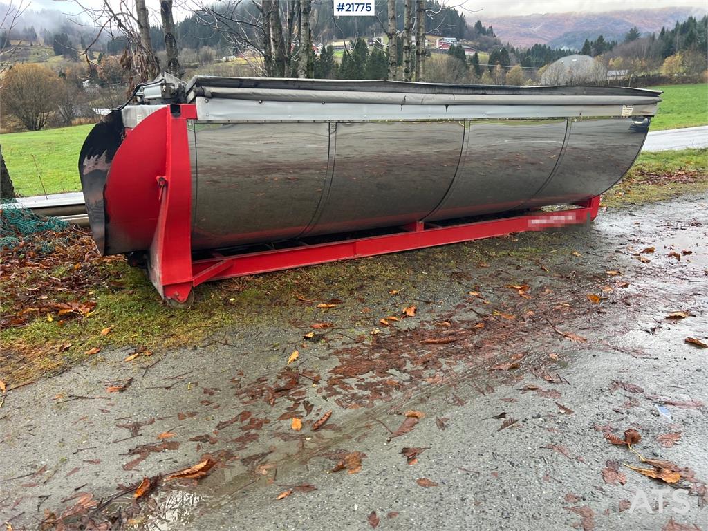 [Other] BFAB asphalt tank w/ air-controlled canopy