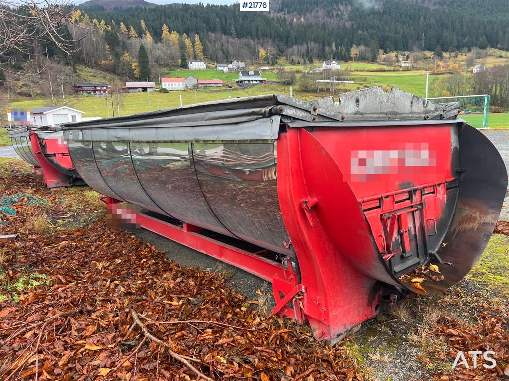 [Other] BFAB asphalt tank w/ manual canopy