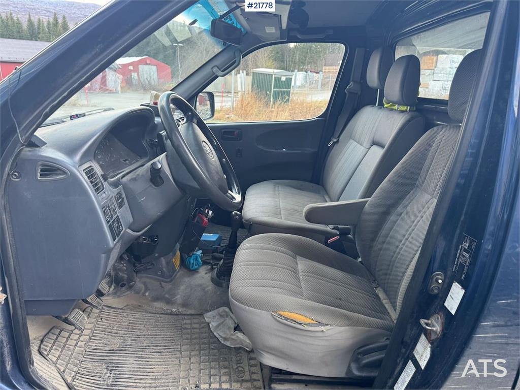 Toyota Hiace 4x4 – long version