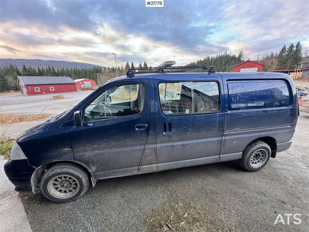 Toyota Hiace 4x4 – long version