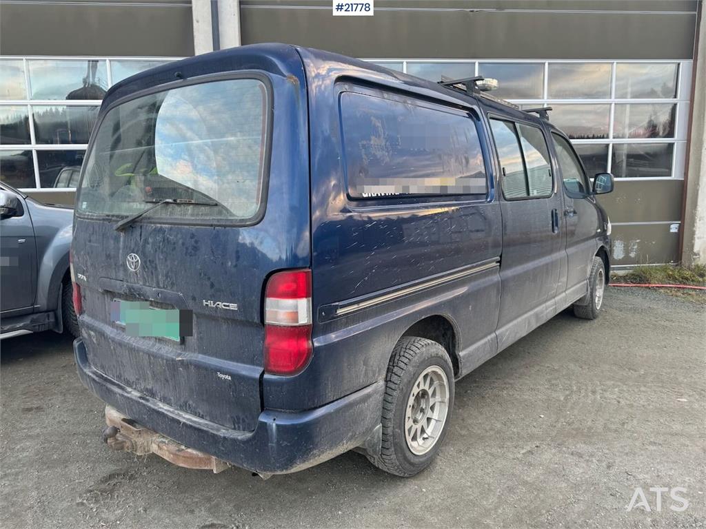 Toyota Hiace 4x4 – long version