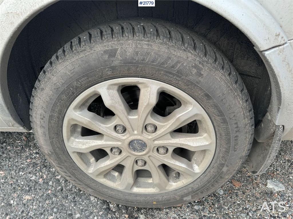 Ford Tourneo 8-seater