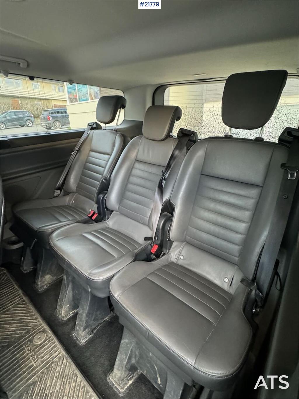 Ford Tourneo 8-seater
