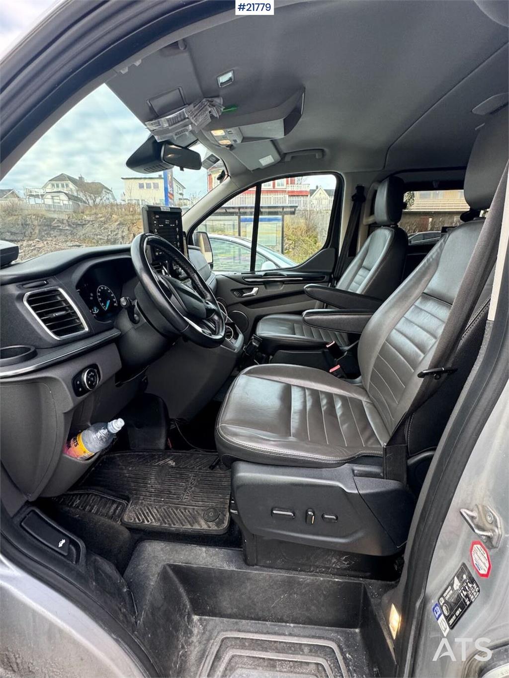 Ford Tourneo 8-seater