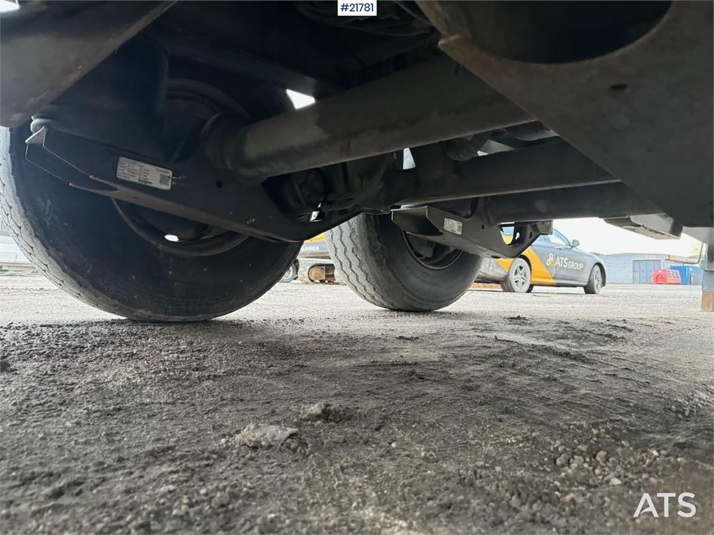 Istrail Triple Axle Trailer