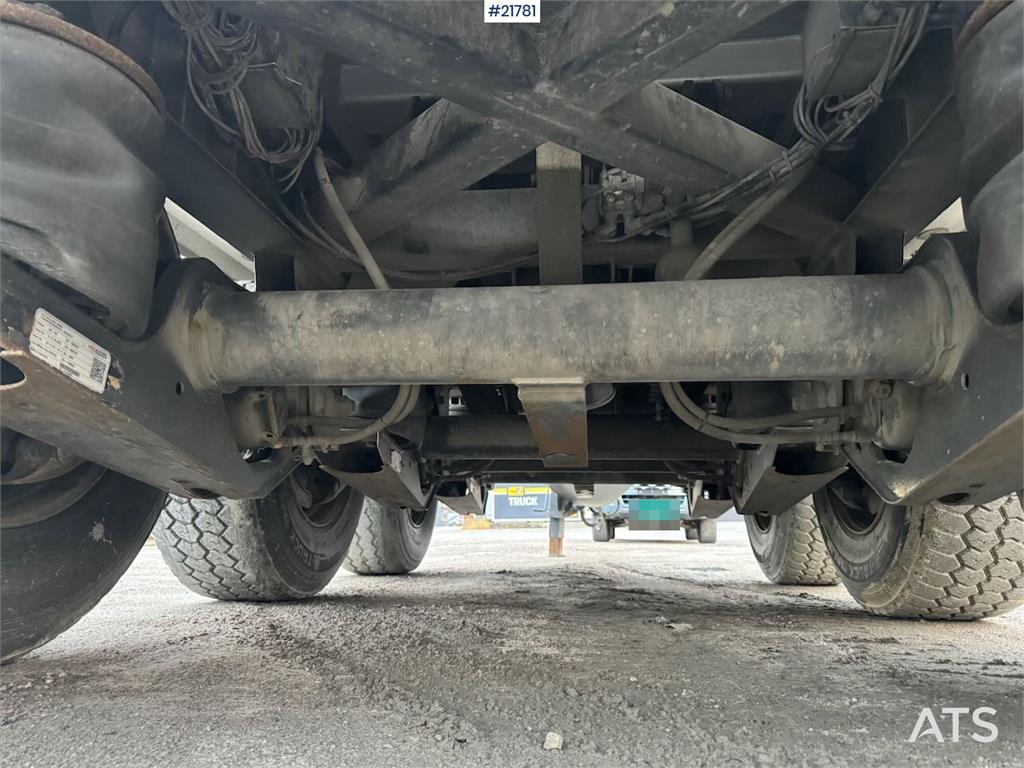 Istrail Triple Axle Trailer