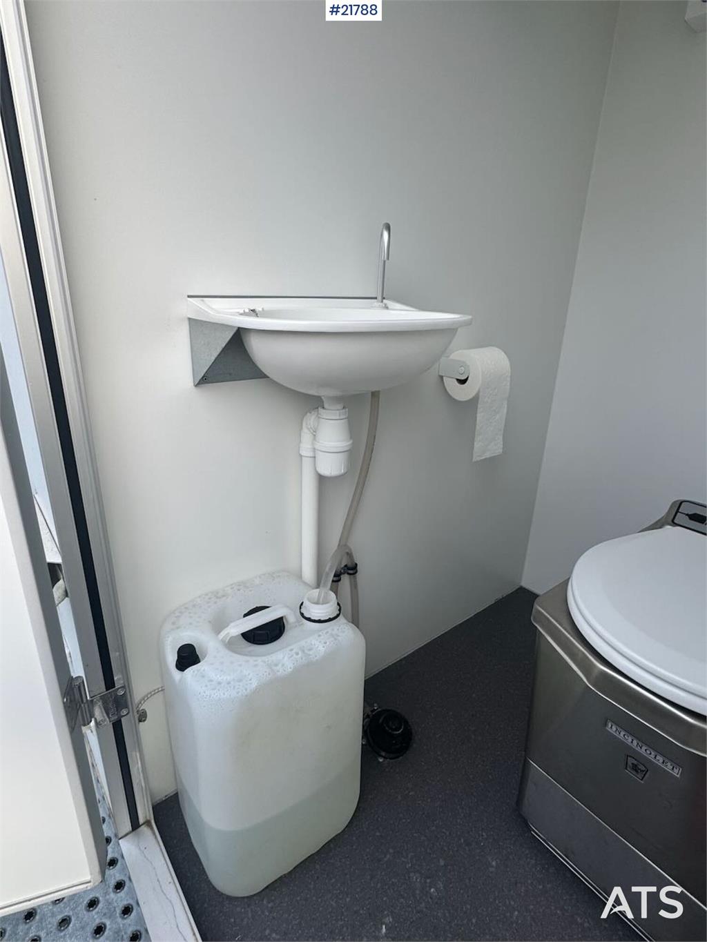 [Other] Arnpro Work Cabin