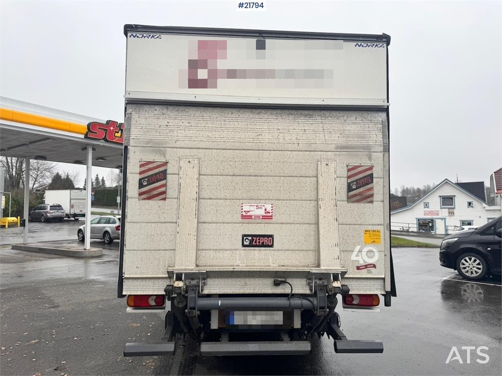 Iveco 75E-210 Box truck. 113,000 km!