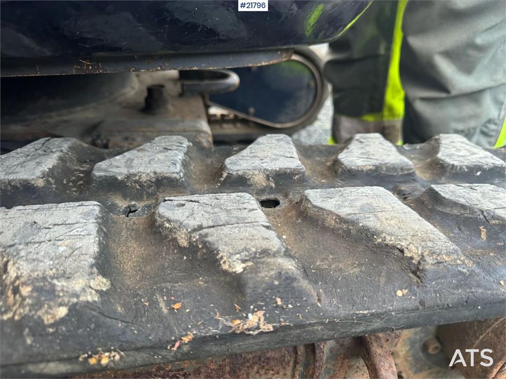 Kubota U17-3a Mini Excavator with Grading Bucket – Custom