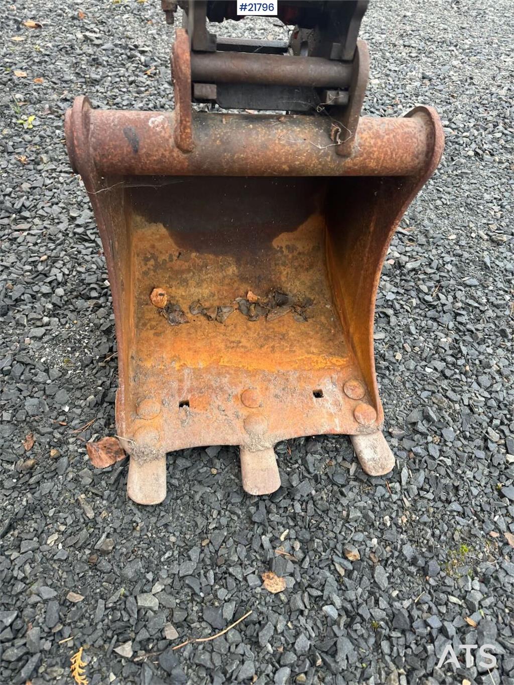 Kubota U17-3a Mini Excavator with Grading Bucket – Custom