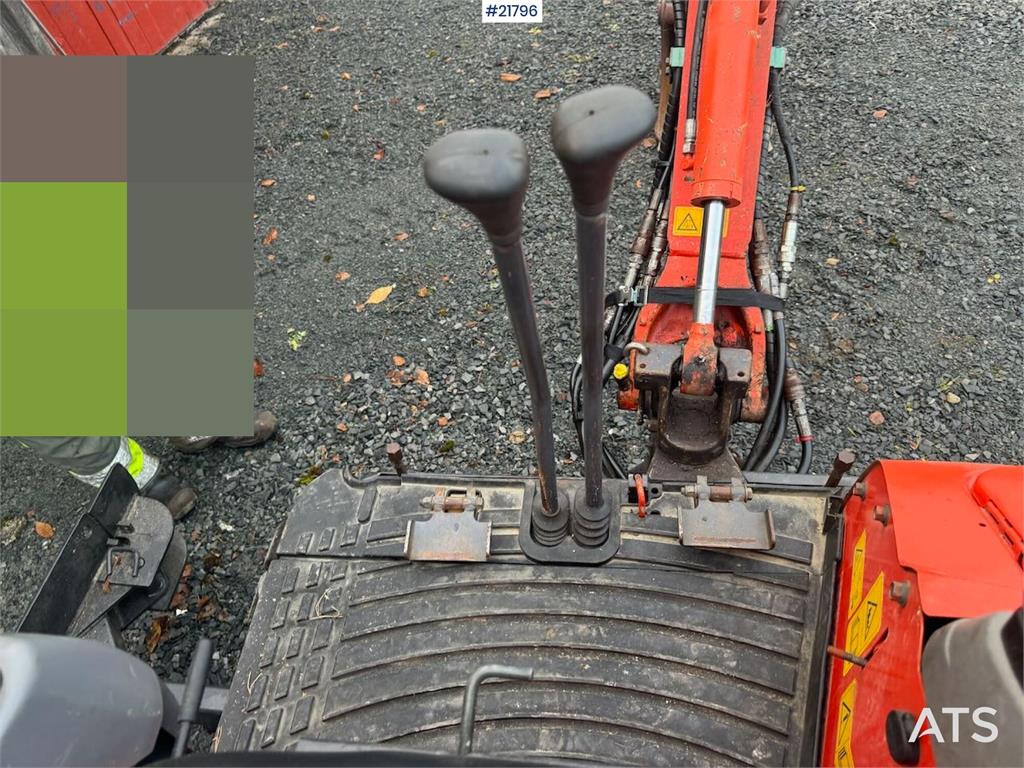 Kubota U17-3a Mini Excavator with Grading Bucket – Custom