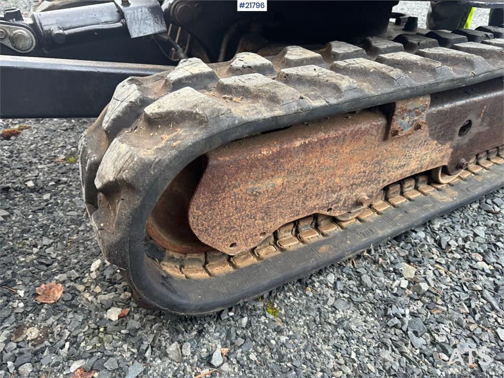 Kubota U17-3a Mini Excavator with Grading Bucket – Custom