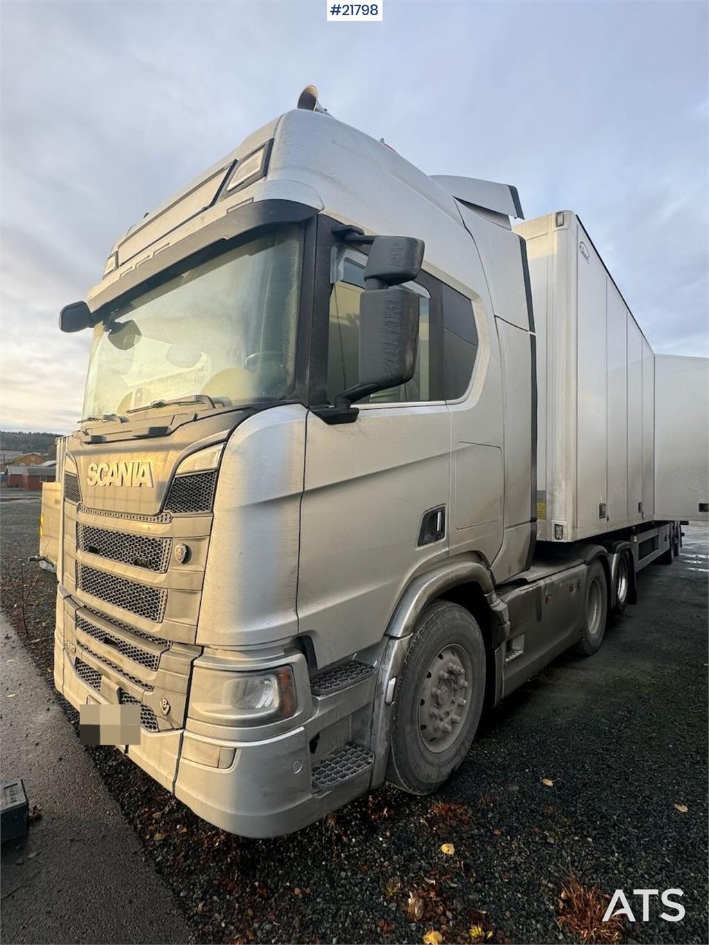 Scania R590 6x2 Tractor Unit with Walking Floor Hydraulic