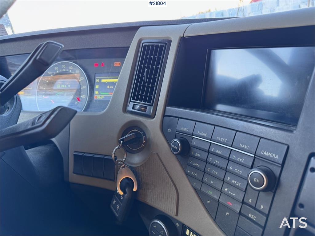 Volvo FM460 6x2 compactor truck with Joab 1 chamber