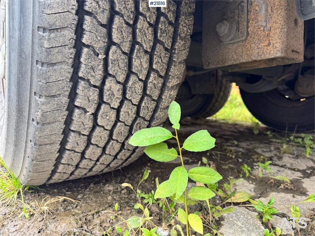 Krone Curtain-Side Trailer