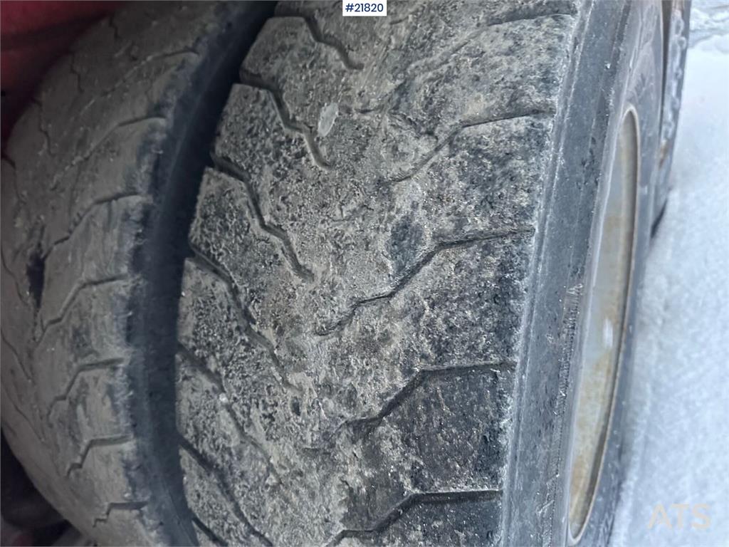 Volvo FH540 8x4 tipper w/ new dual clutch.