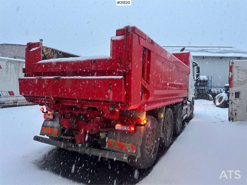 Volvo FH540 8x4 tipper w/ new dual clutch.