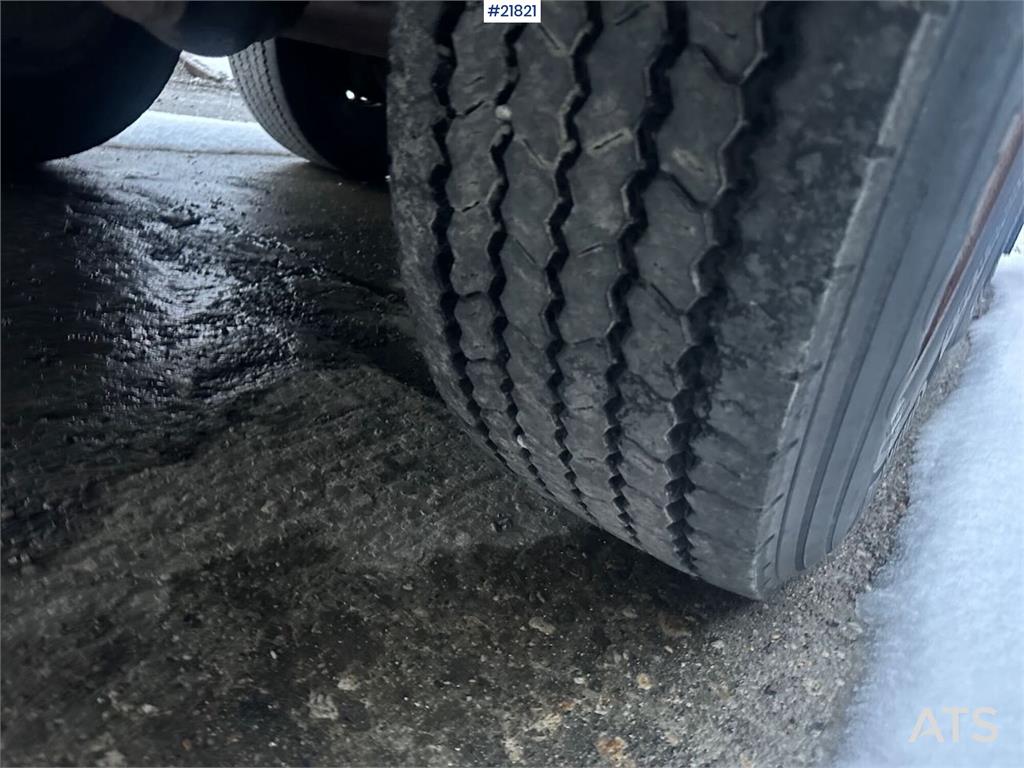 Krone 3 axle thermo trailer w/ carrier aggregate