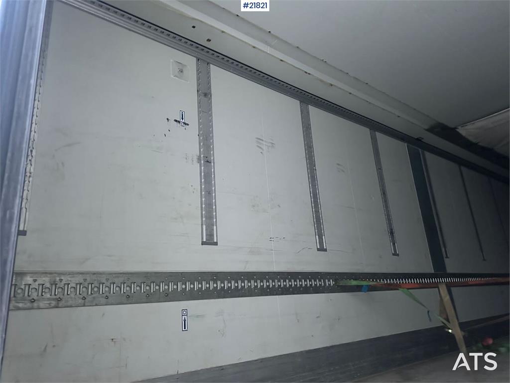 Krone 3 axle thermo trailer w/ carrier aggregate