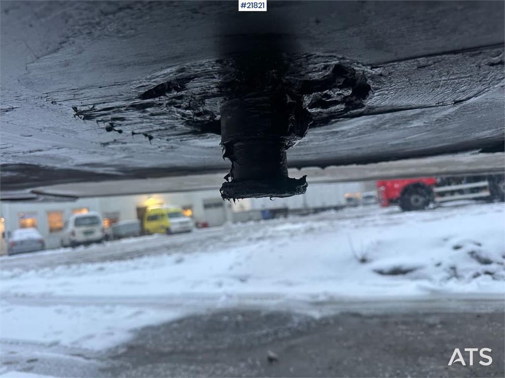 Krone 3 axle thermo trailer w/ carrier aggregate